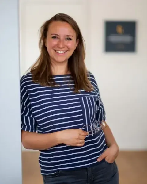 Jule, Agenturleitung
